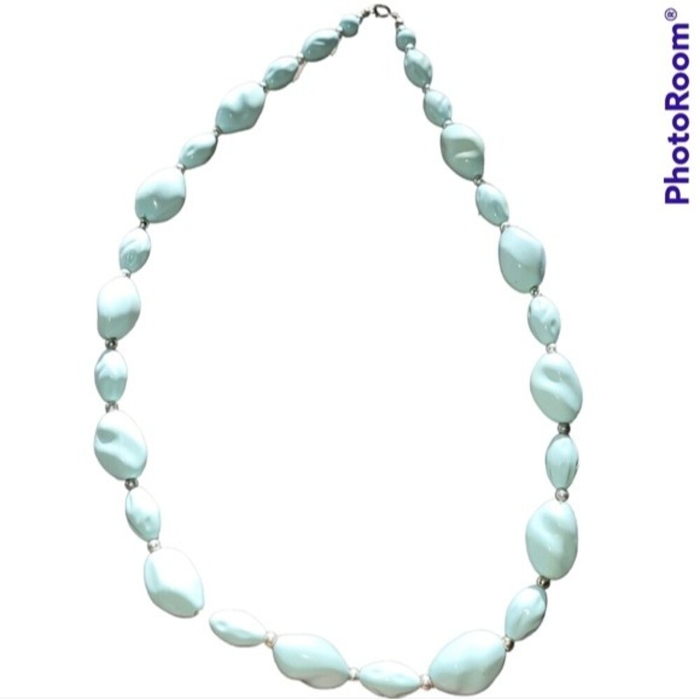 Baby Blue Cottagecore Grannycore 70s 80s Plastic Beaded Silver Tone Necklace